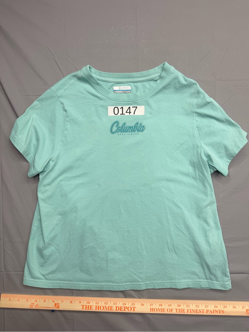 Columbia Woman Mint Green Short Sleeve  Top